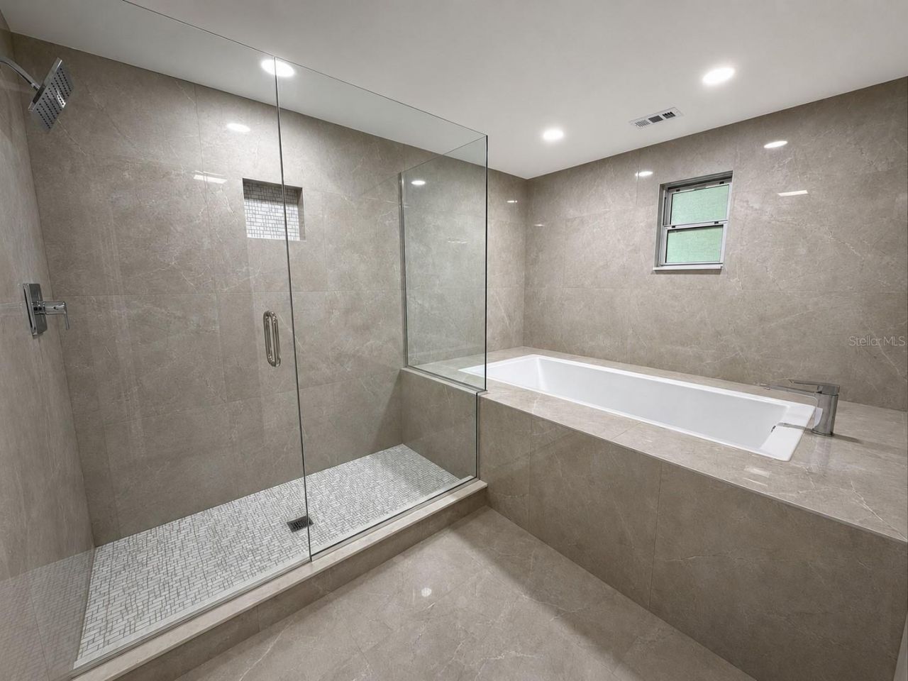 5419 Denver Street Ne, Saint Petersburg, FL 33703 Photo