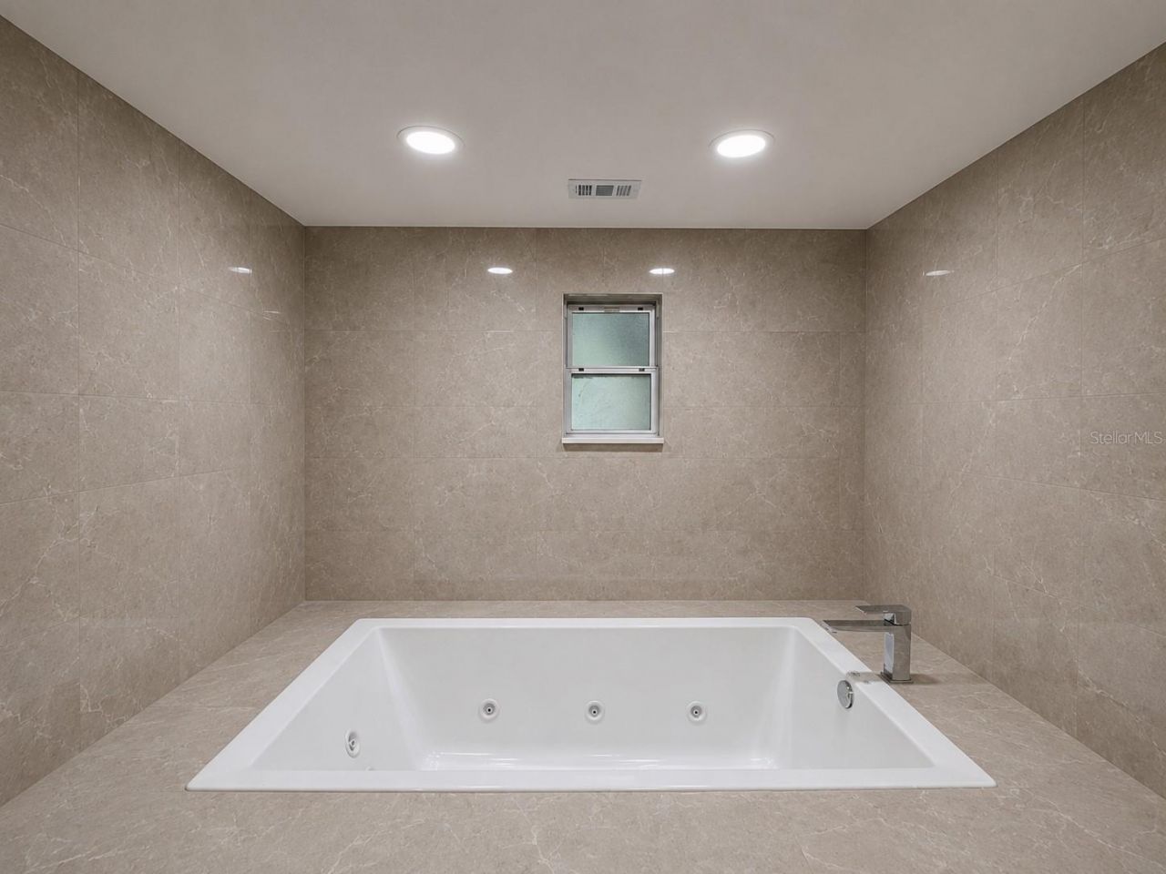 5419 Denver Street Ne, Saint Petersburg, FL 33703 Photo