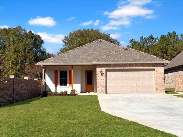 285 LOURDES Lane , Covington, LA 70435