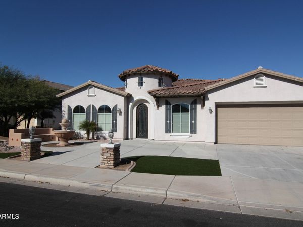 440 E CRESCENT Place, Chandler, AZ 85249