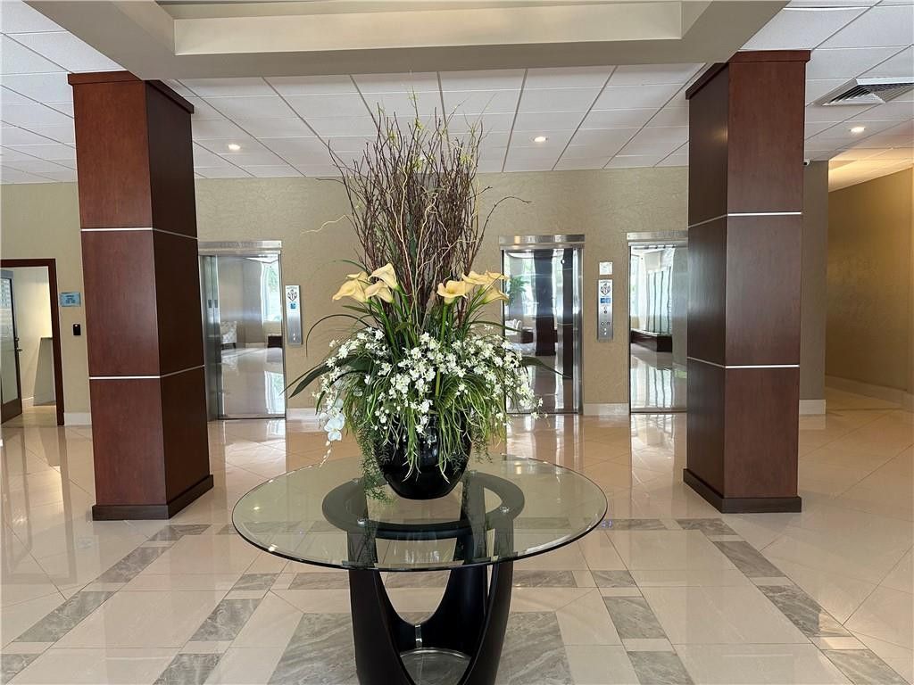4250 Galt Ocean Drive, Unit 9F, Fort Lauderdale, FL 33308 Photo