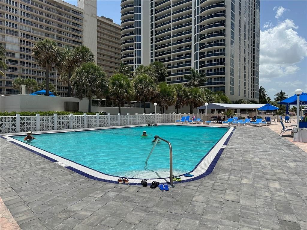 4250 Galt Ocean Drive, Unit 9F, Fort Lauderdale, FL 33308 Photo