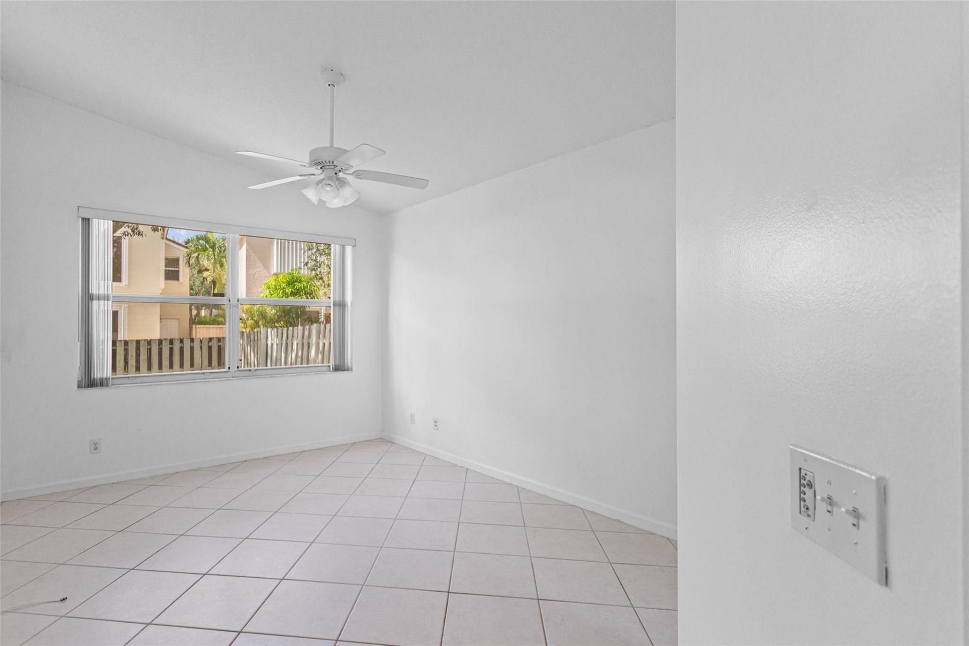 15250 SW 49th Court, Davie, FL 33331 Photo
