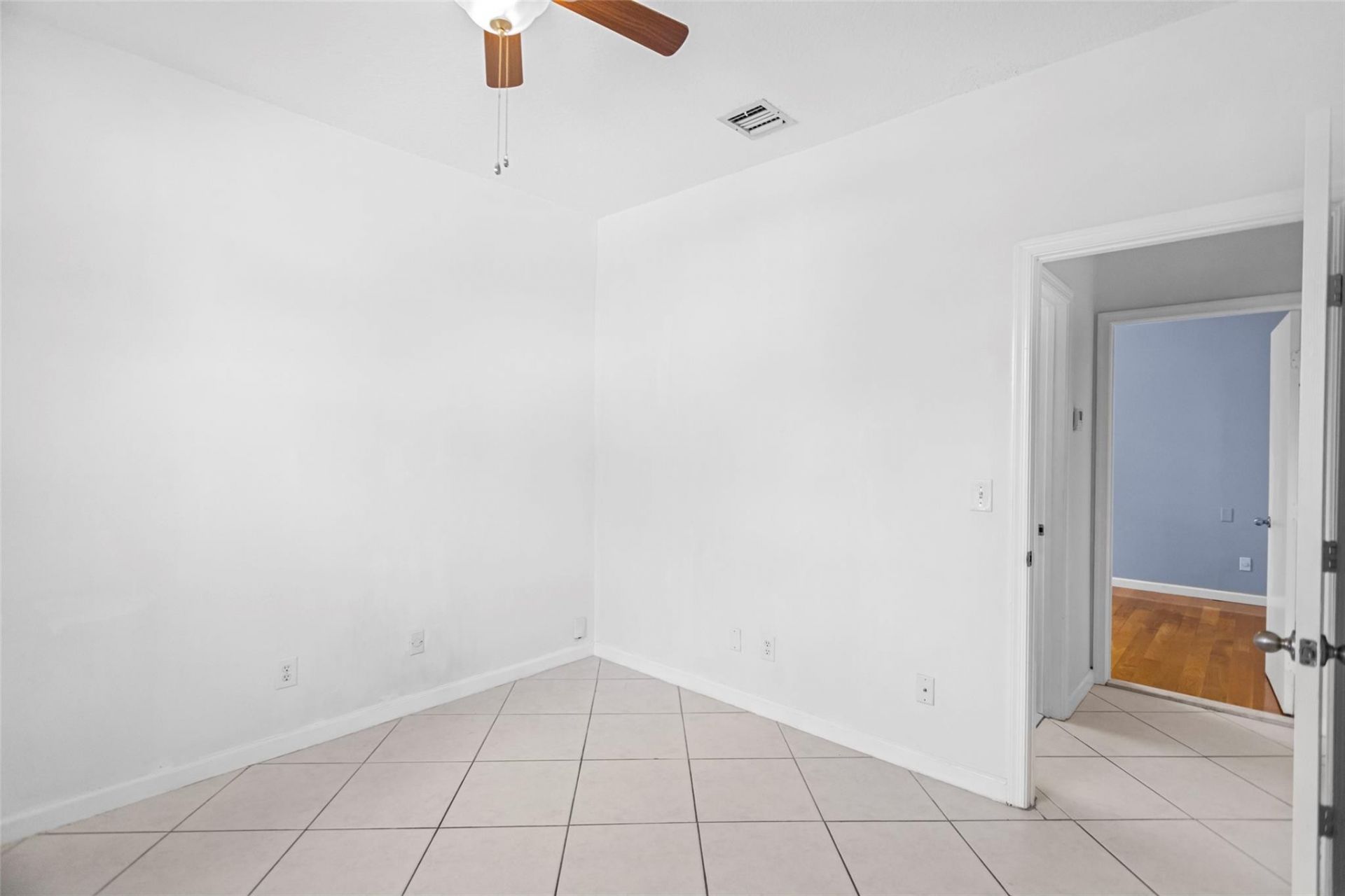 15250 SW 49th Court, Davie, FL 33331 Photo