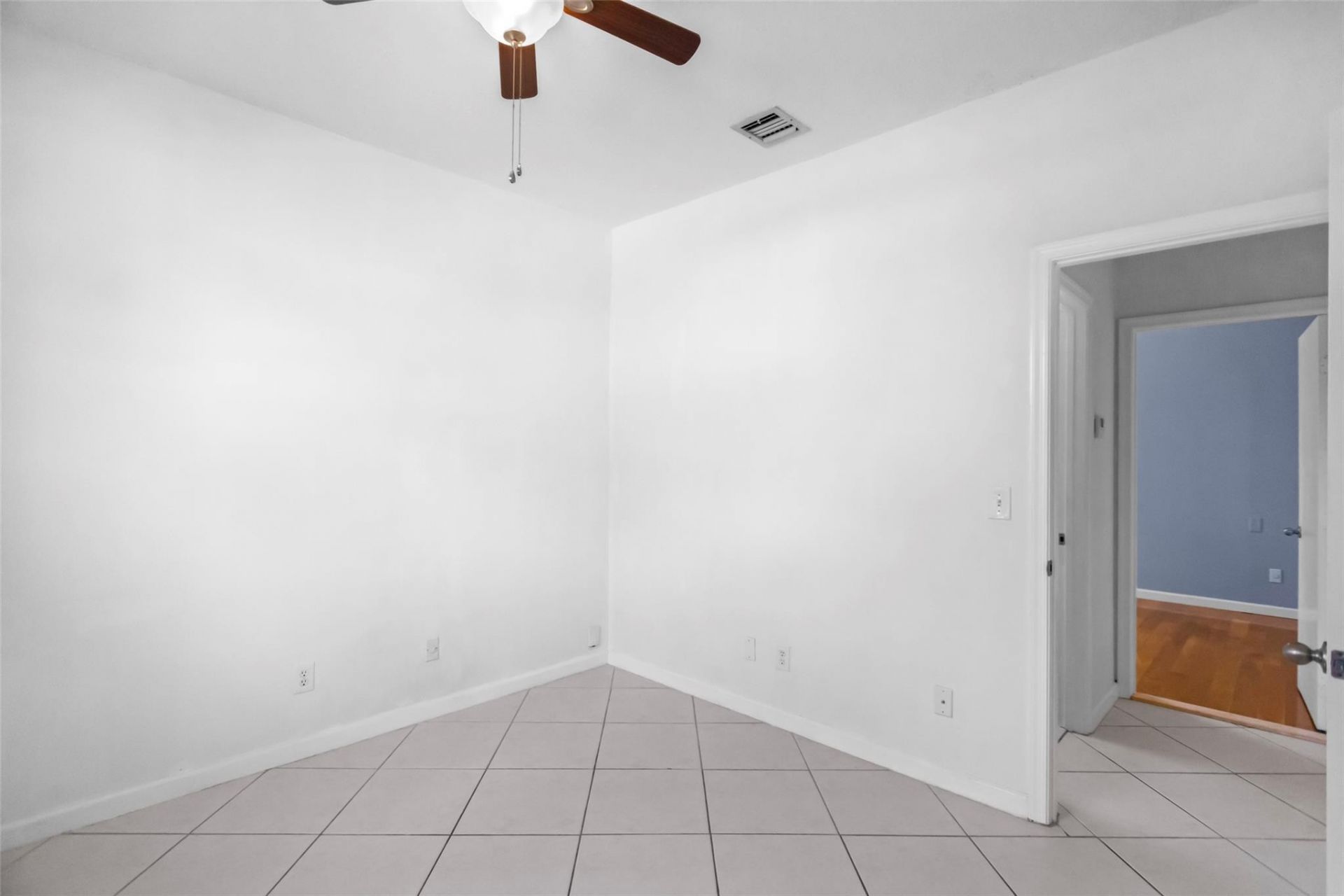 15250 SW 49th Court, Davie, FL 33331 Photo