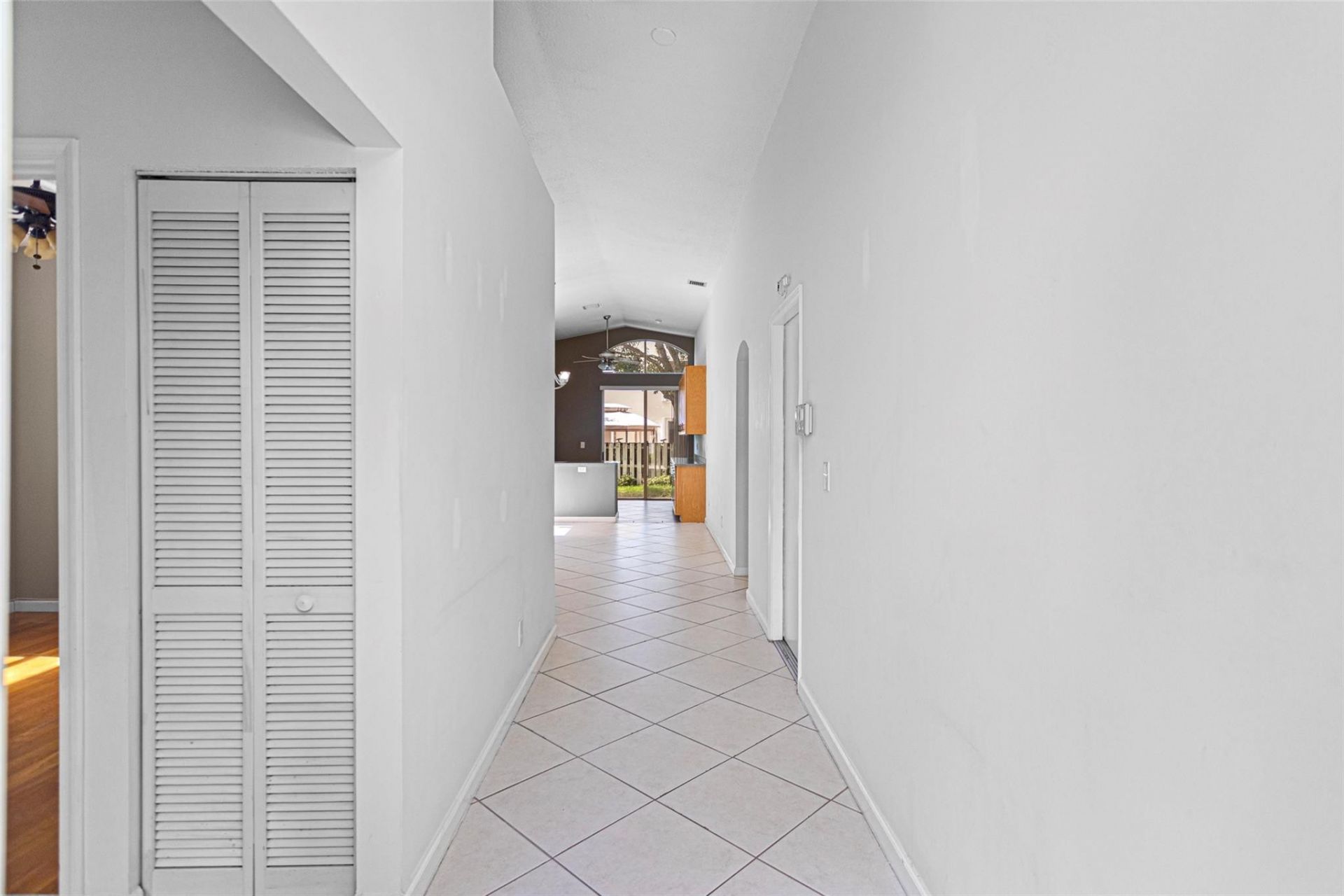 15250 SW 49th Court, Davie, FL 33331 Photo