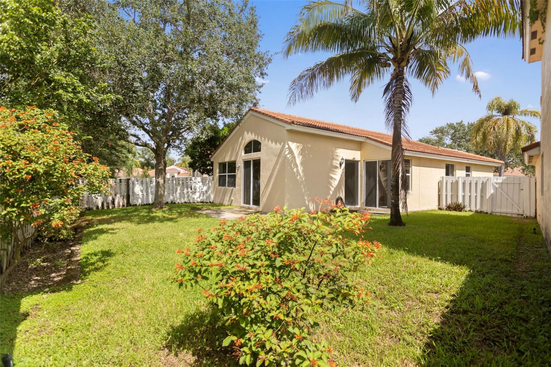 15250 SW 49th Court, Davie, FL 33331 Photo