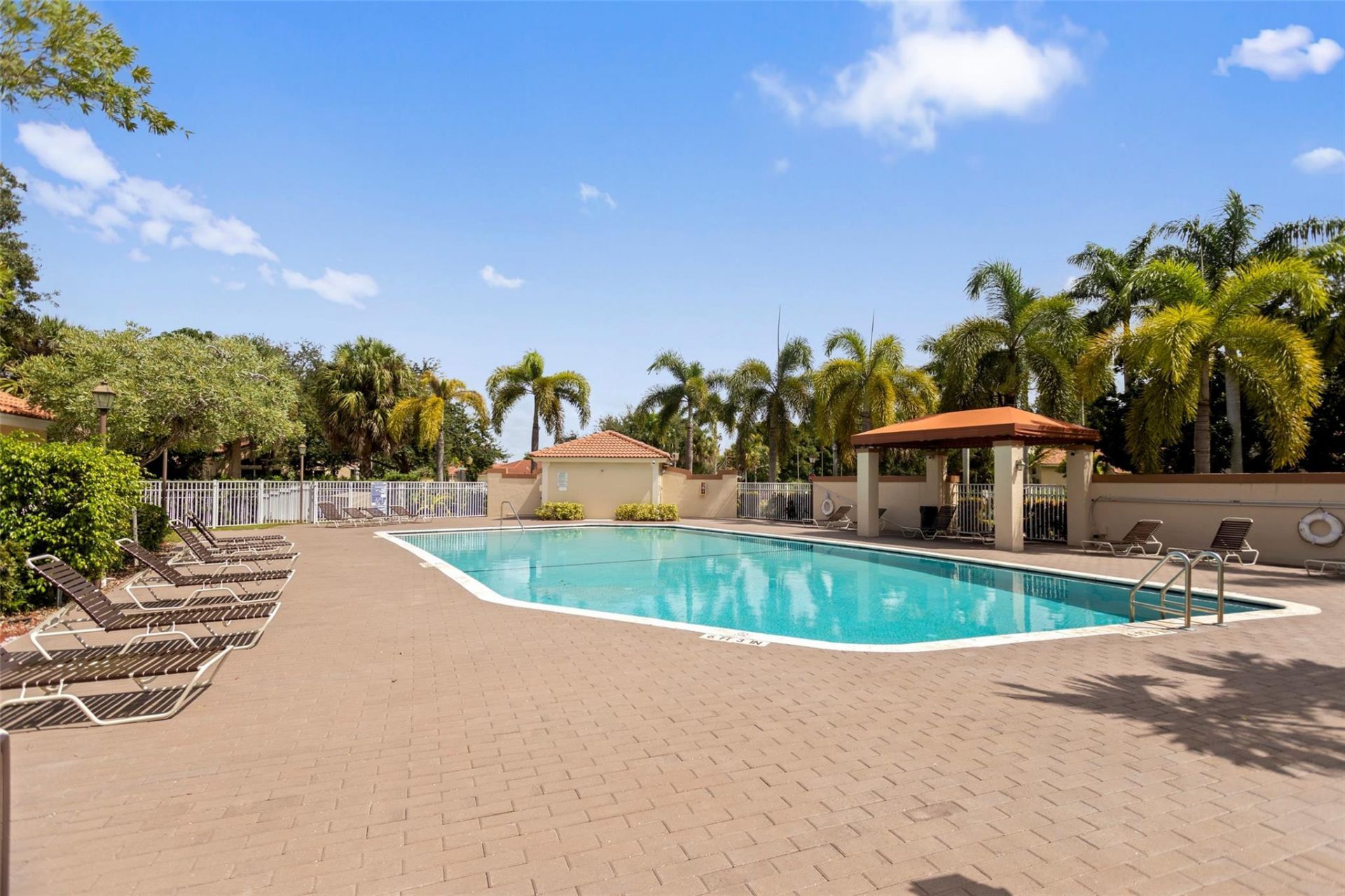 15250 SW 49th Court, Davie, FL 33331 Photo