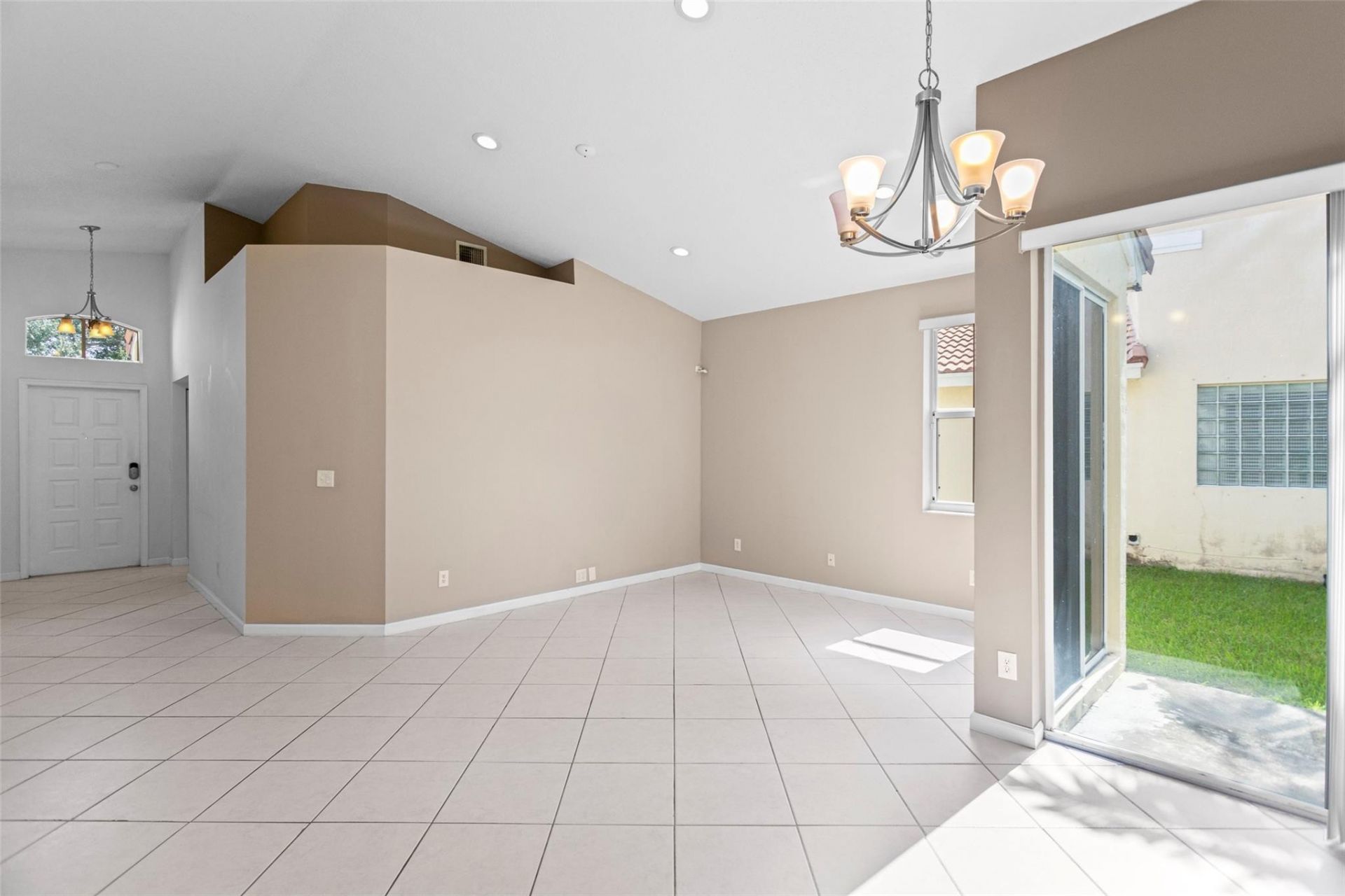 15250 SW 49th Court, Davie, FL 33331 Photo
