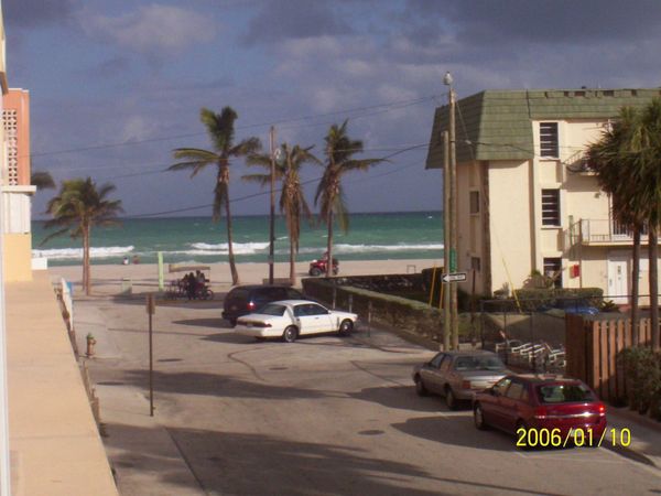 320 S Surf Road, Unit 206, Hollywood, FL 33019