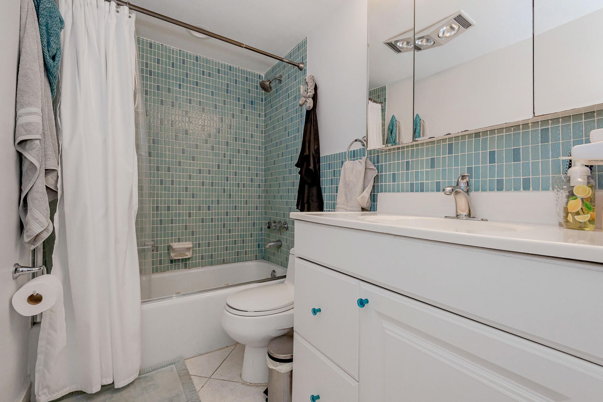 320 S Surf Road, Unit 206, Hollywood, FL 33019 Photo