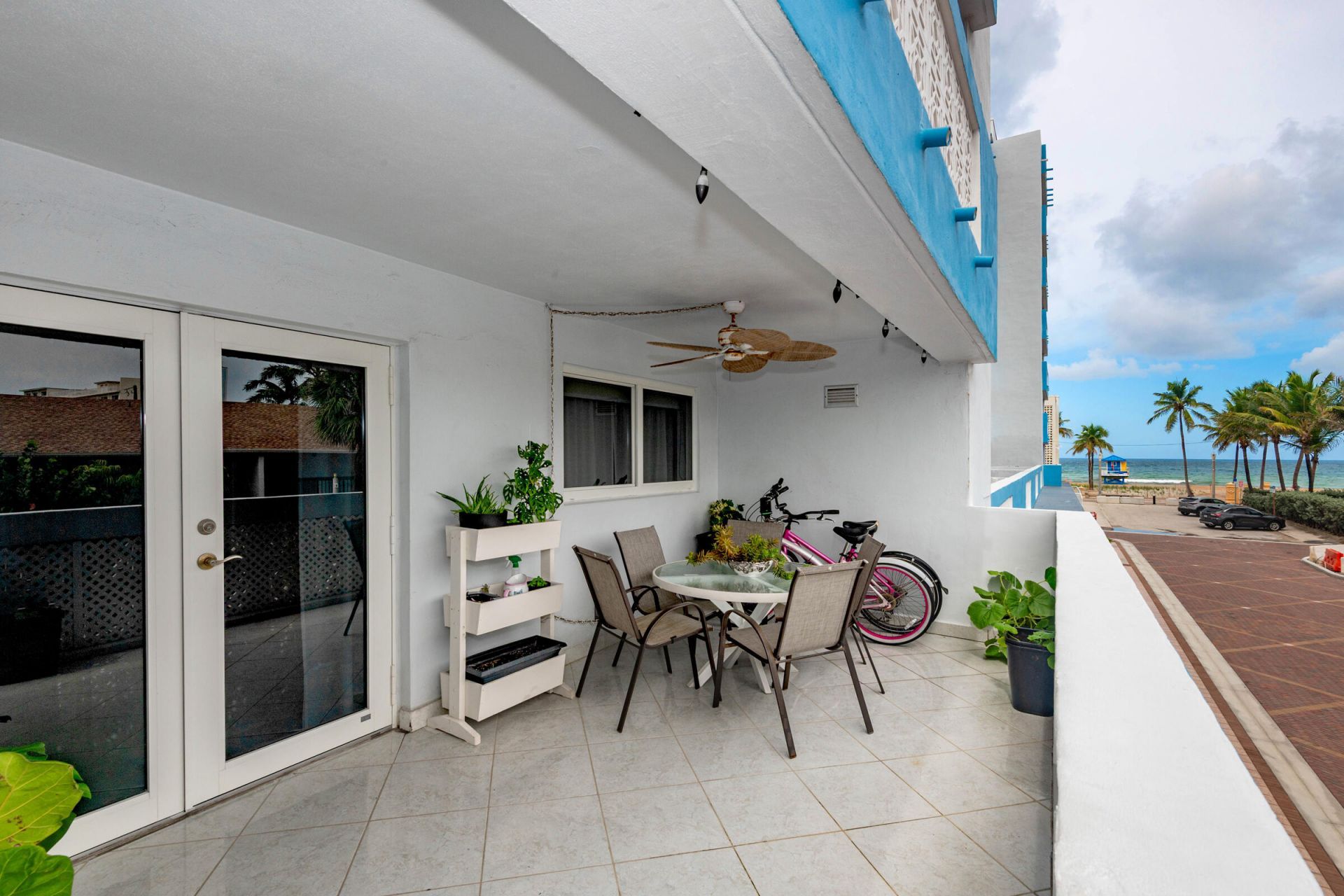 320 S Surf Road, Unit 206, Hollywood, FL 33019 Photo