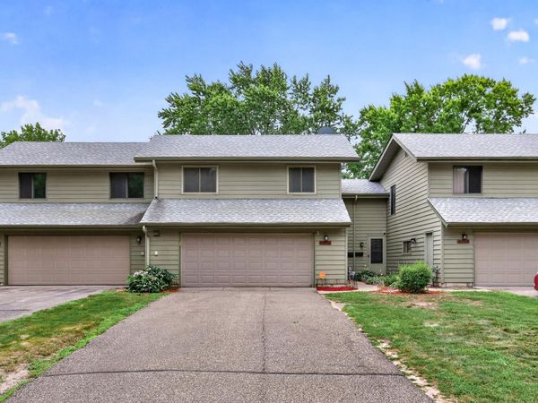 6025 79th Avenue N, Brooklyn Park, MN 55443