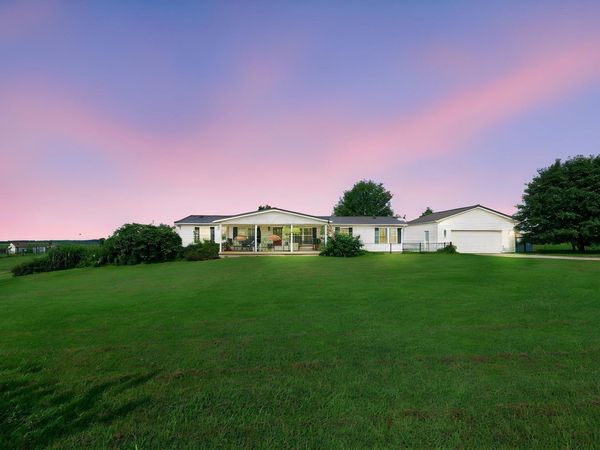 25477 Armstrong Road, Laurelville, OH 43135