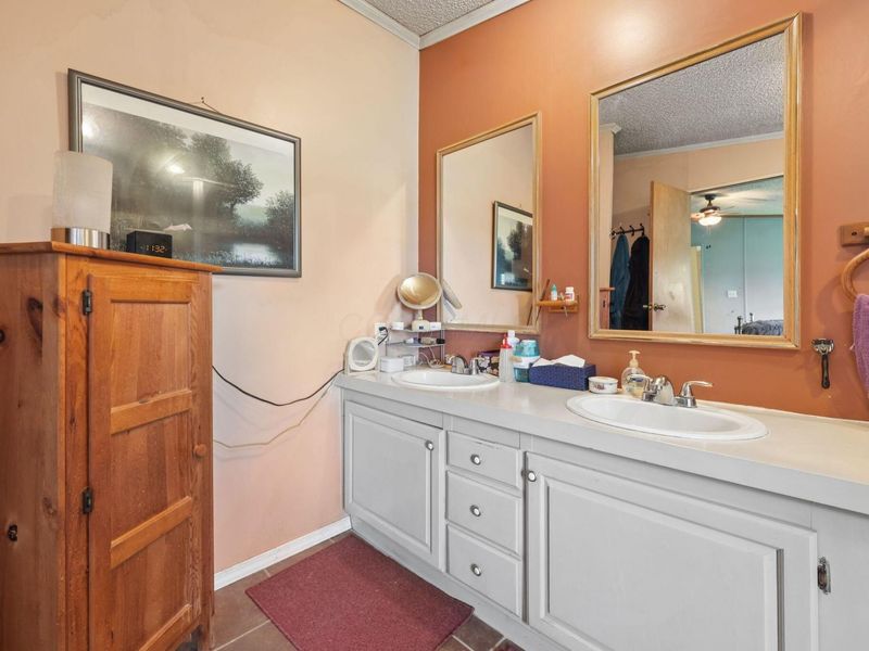 25477 Armstrong Road, Laurelville, OH 43135 Photo 25