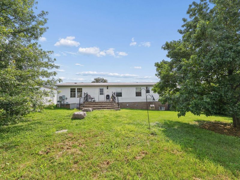 25477 Armstrong Road, Laurelville, OH 43135 Photo 7