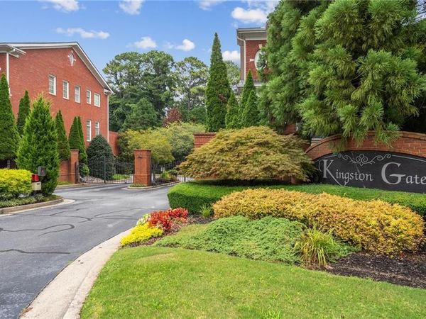 4288 Kingston Gate Cove , Unit 5, Atlanta, GA 30341
