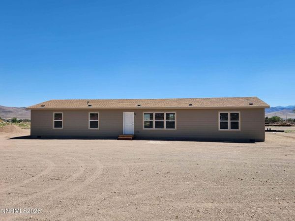 9705 Iroquois Trail, Stagecoach, NV 89429
