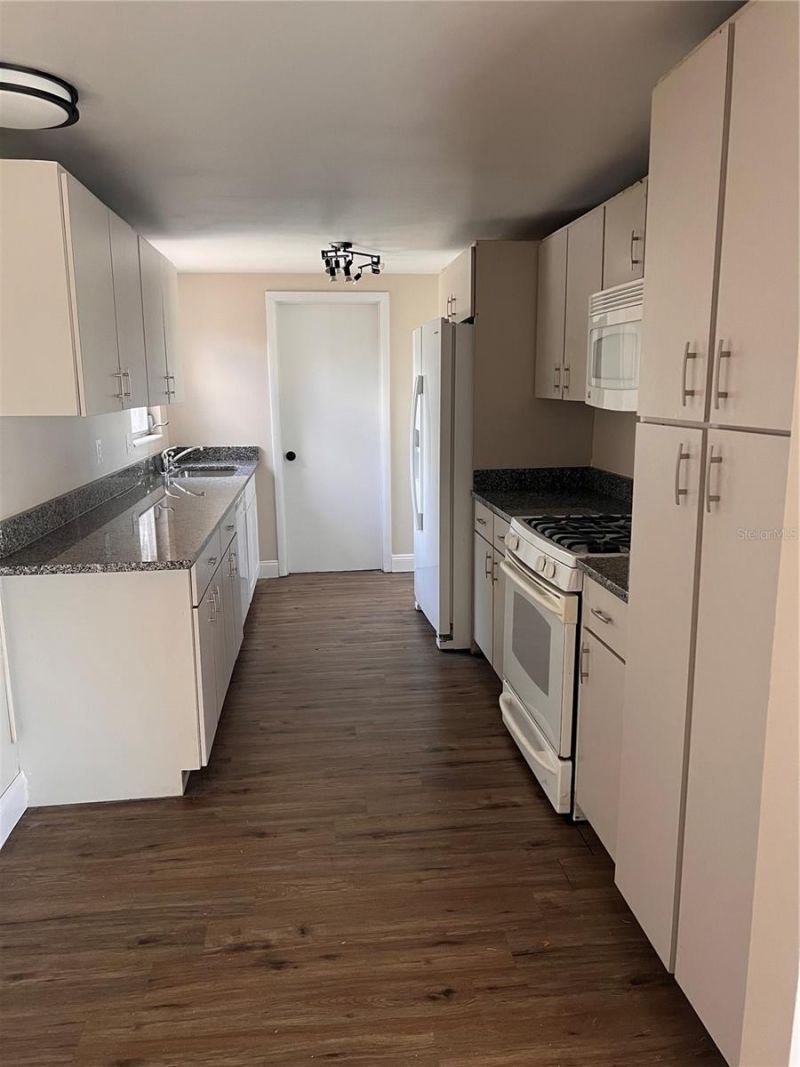 6111 Rollins Street, Bradenton, FL 34207 Photo