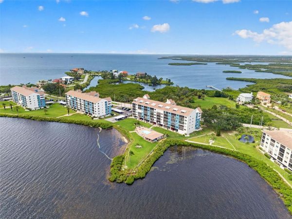 4650 BAY BOULEVARD , Unit 1044, PORT RICHEY, FL 34668