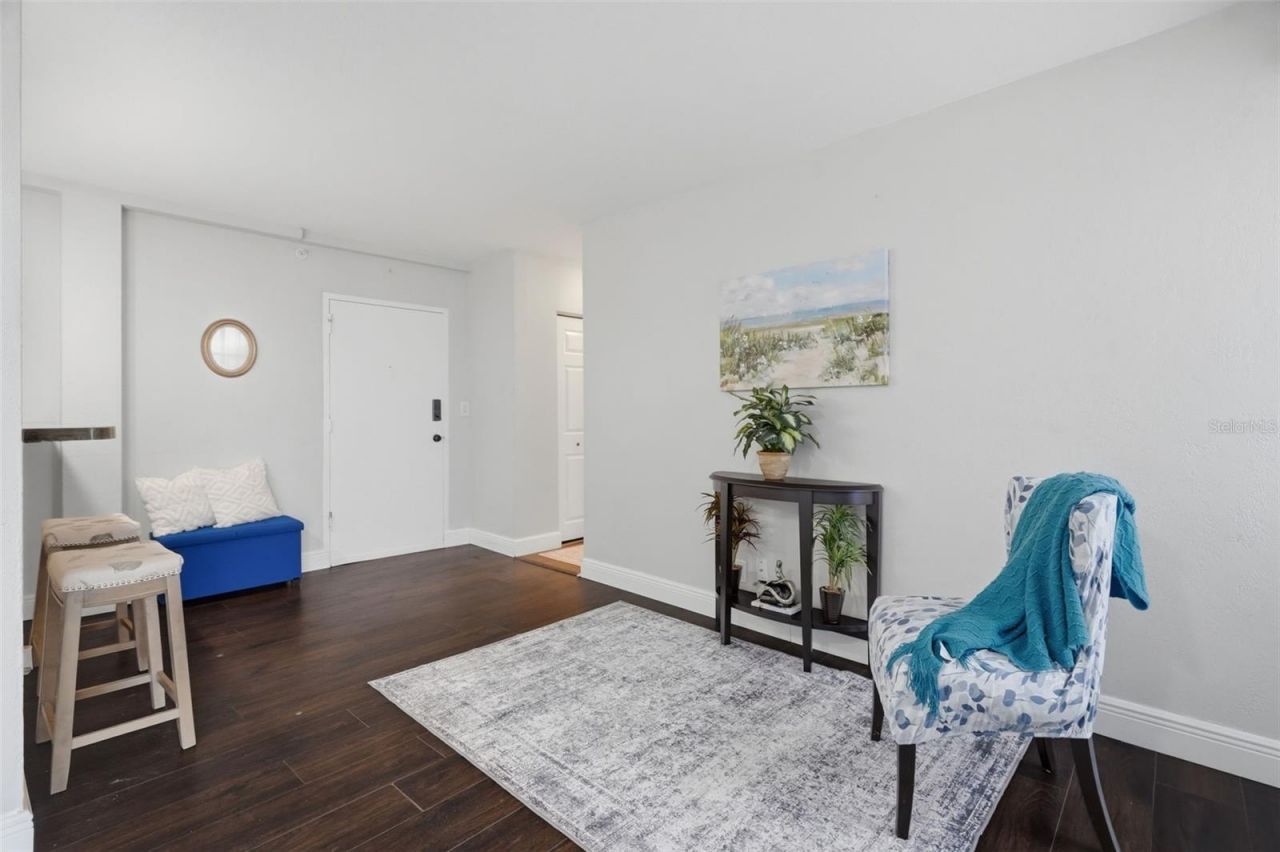 3315 58th Avenue S, Unit 617, Saint Petersburg, FL 33712 Photo