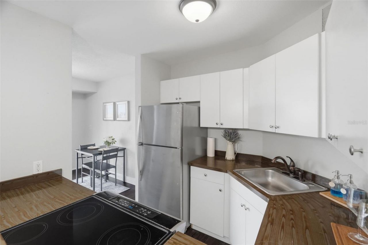 3315 58th Avenue S, Unit 617, Saint Petersburg, FL 33712 Photo