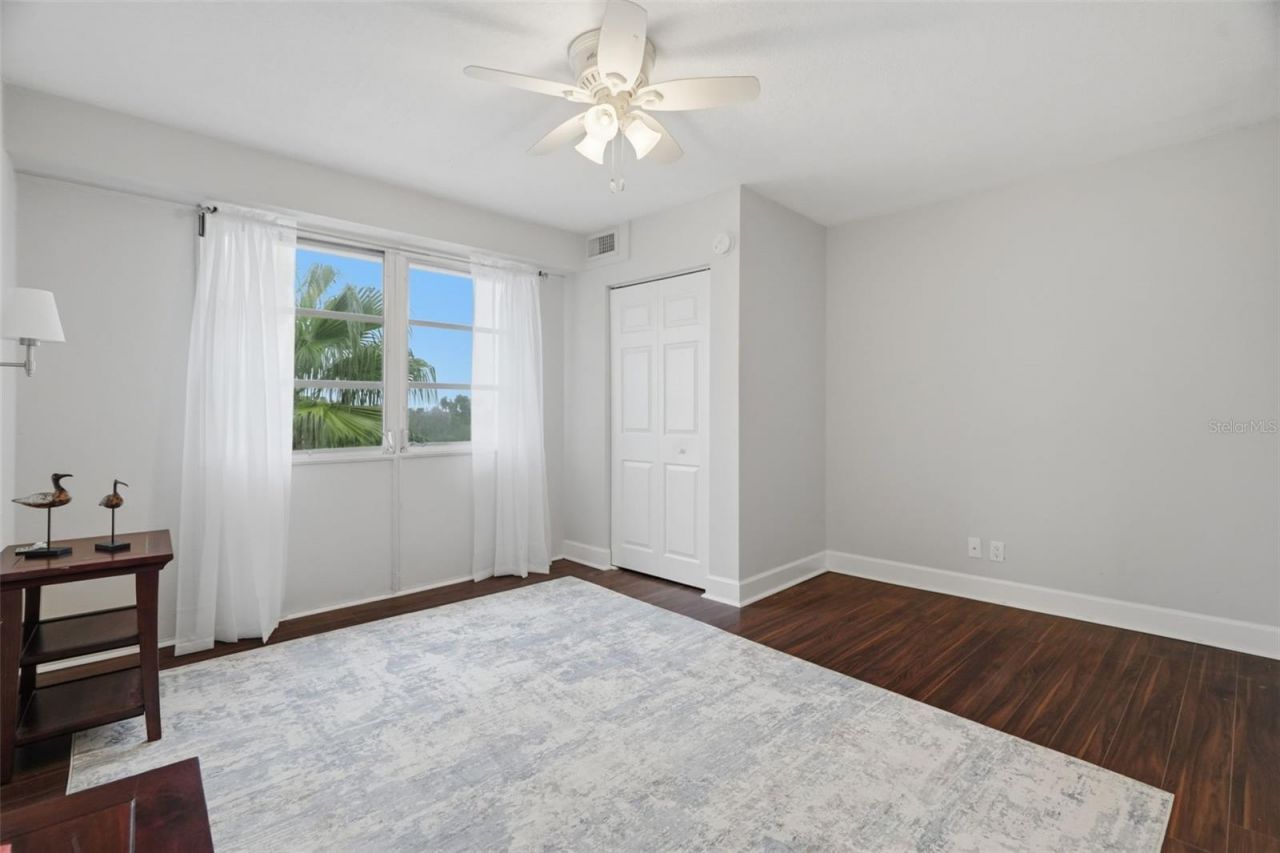 3315 58th Avenue S, Unit 617, Saint Petersburg, FL 33712 Photo