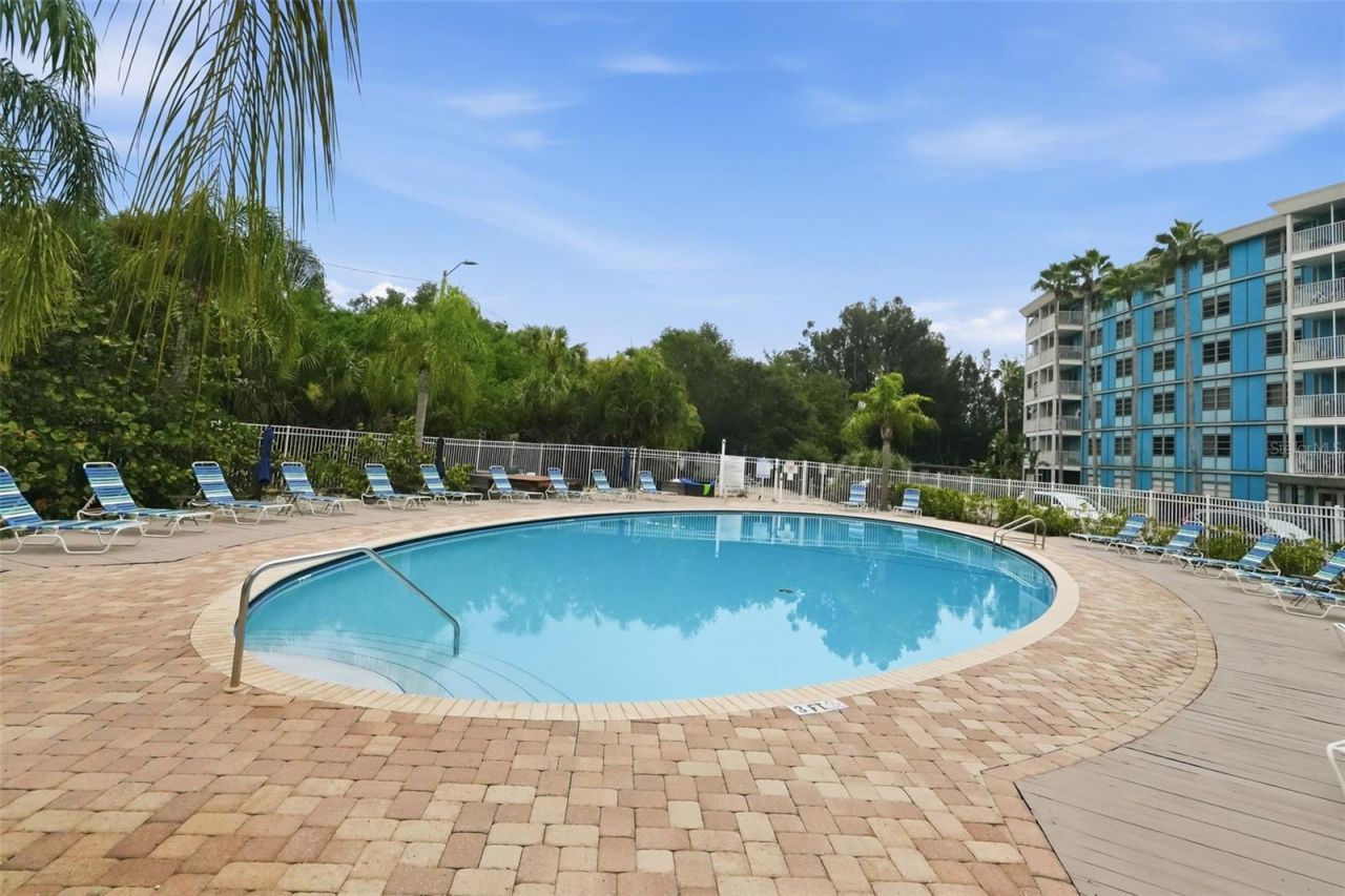 3315 58th Avenue S, Unit 617, Saint Petersburg, FL 33712 Photo
