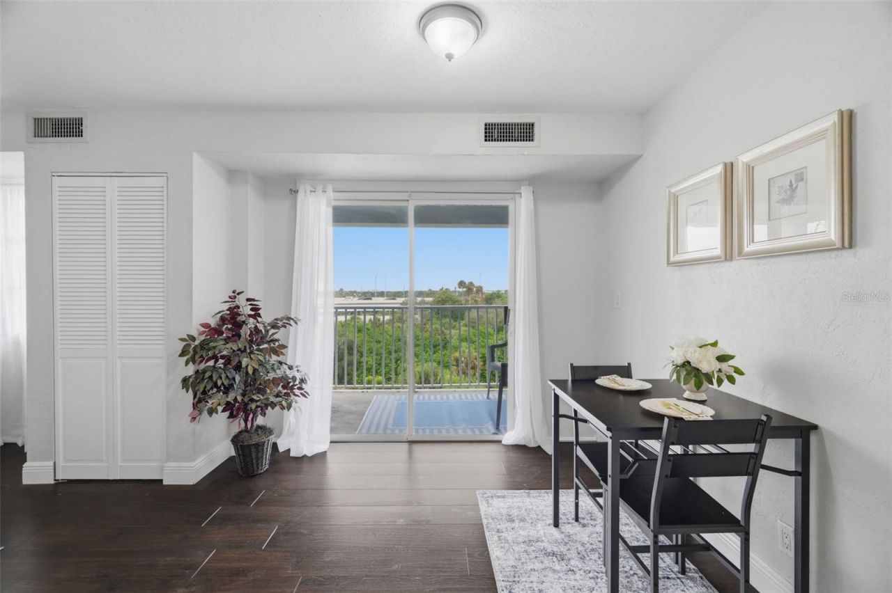 3315 58th Avenue S, Unit 617, Saint Petersburg, FL 33712 Photo