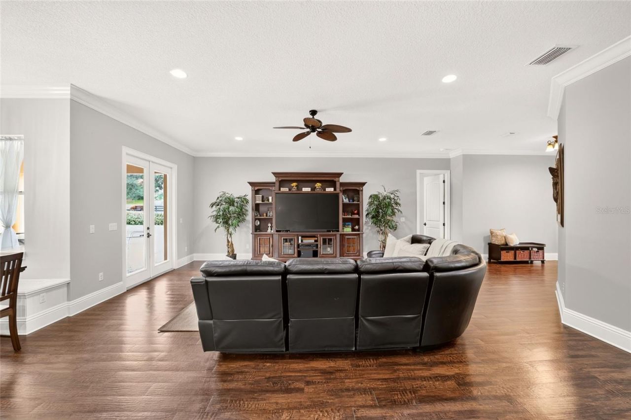 11050 SE 37th Avenue Road, Belleview, FL 34420 Photo