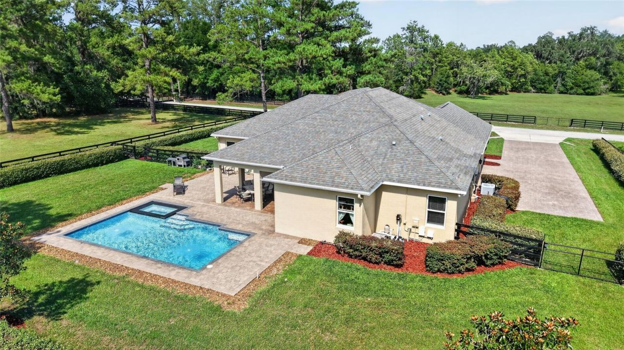 11050 SE 37th Avenue Road, Belleview, FL 34420 Photo