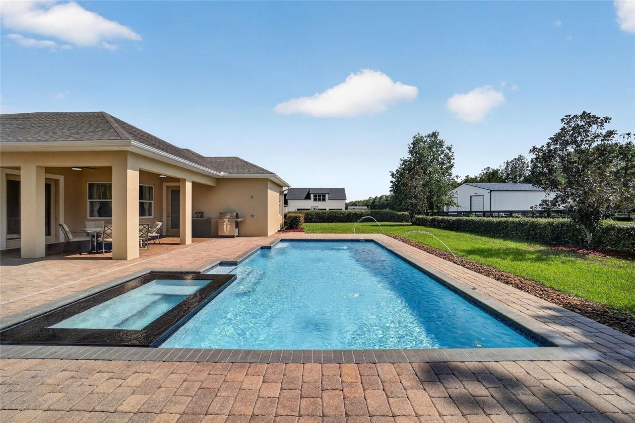11050 SE 37th Avenue Road, Belleview, FL 34420 Photo