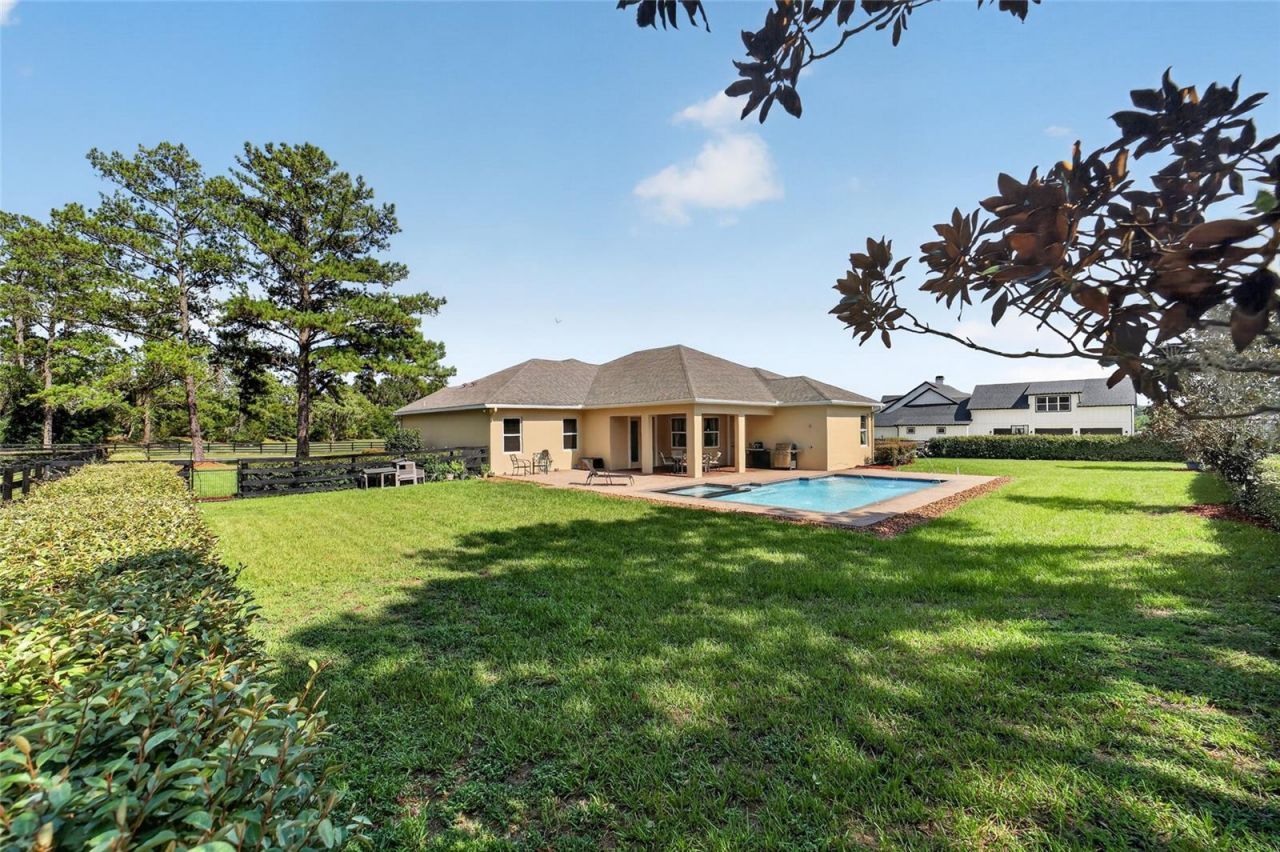 11050 SE 37th Avenue Road, Belleview, FL 34420 Photo