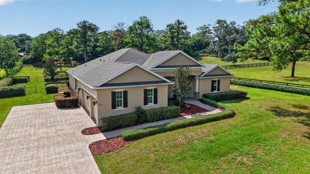 11050 SE 37th Avenue Road, Belleview, FL 34420 Photo