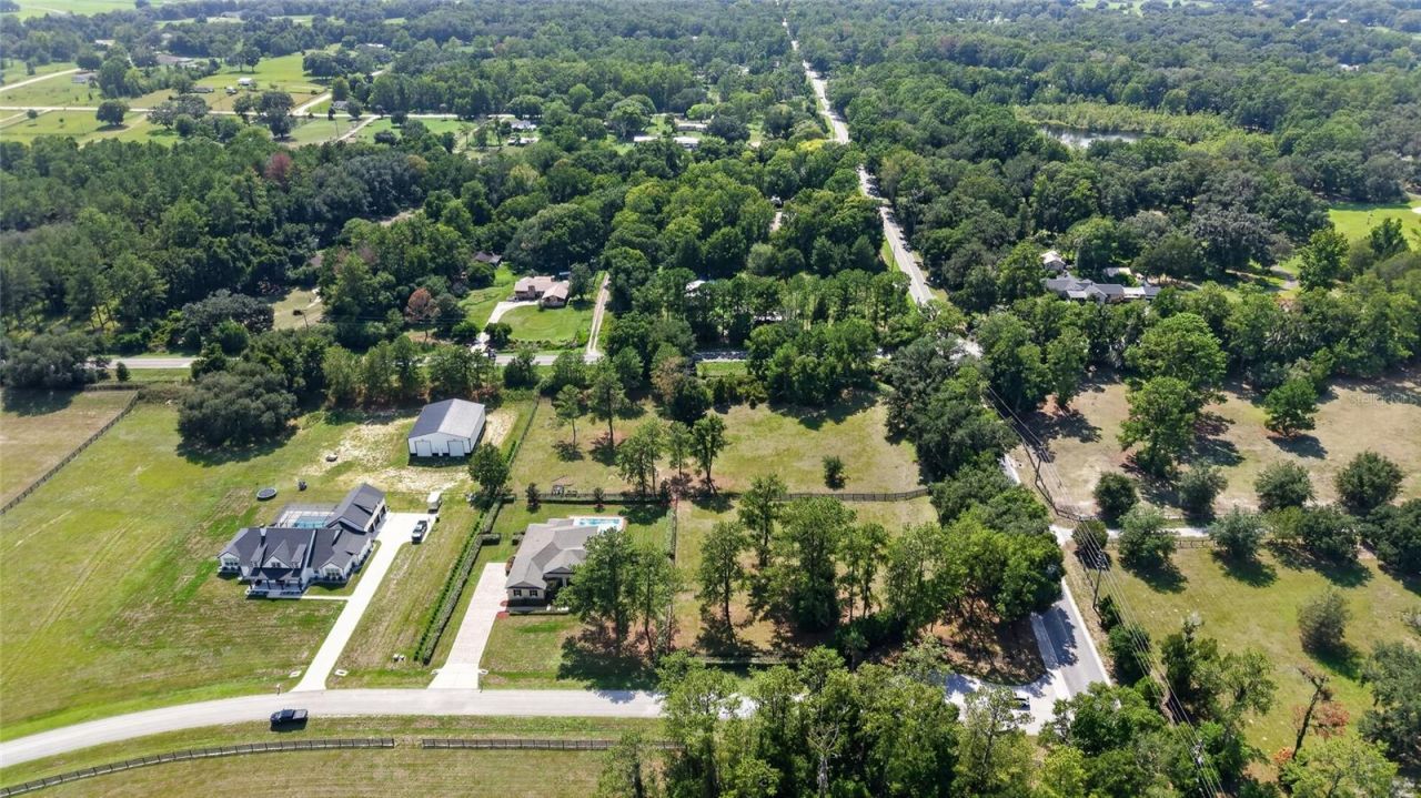 11050 SE 37th Avenue Road, Belleview, FL 34420 Photo