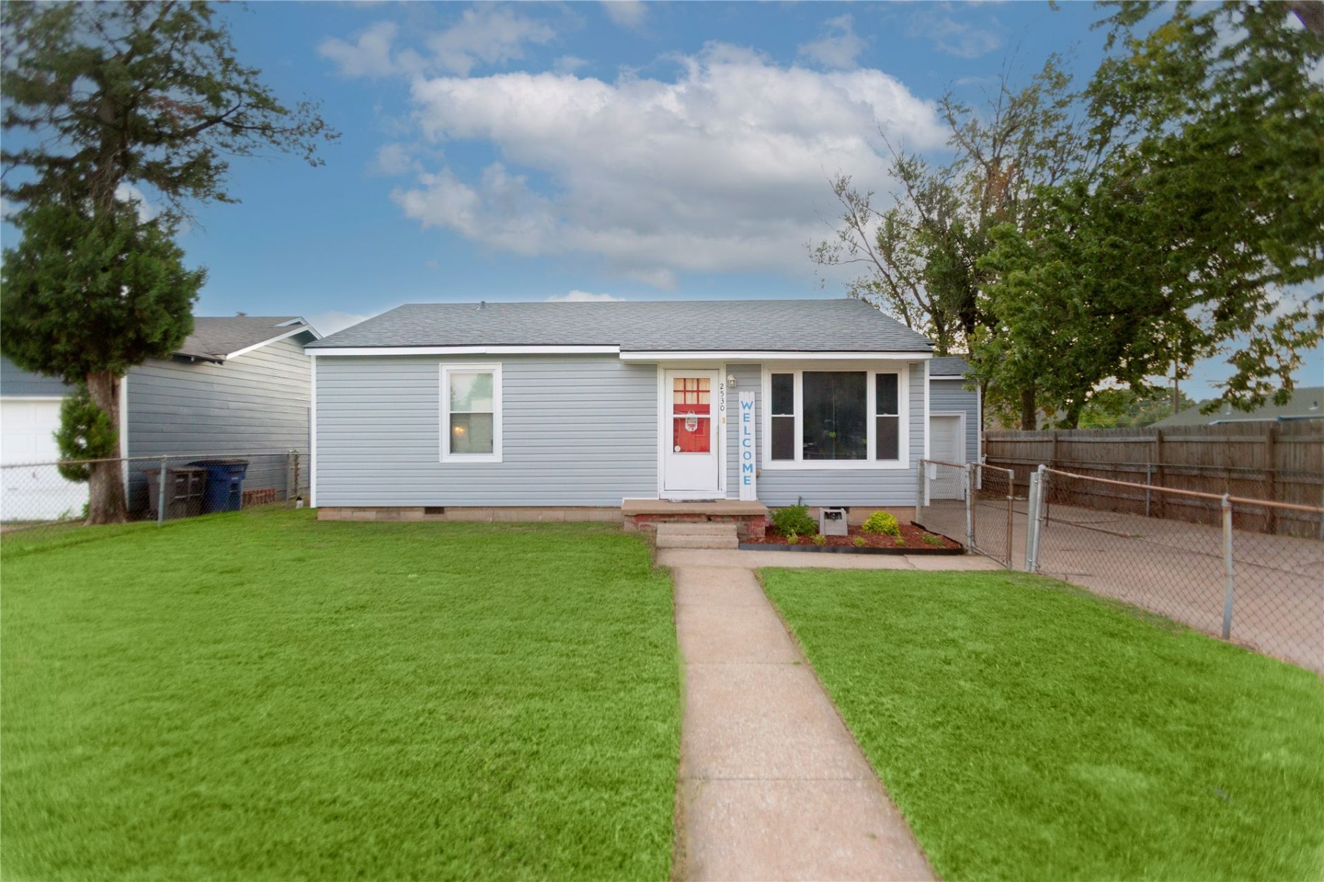 2530 N Norwood Place, Tulsa, OK 74115 Main Photo