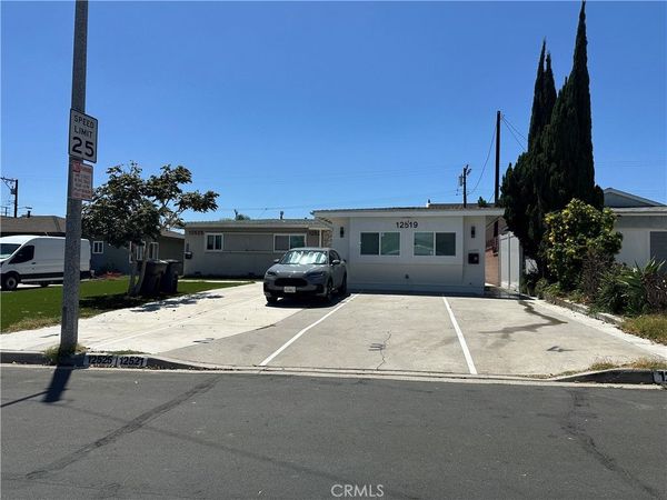 12521 Aristocrat , Garden Grove, CA 92841