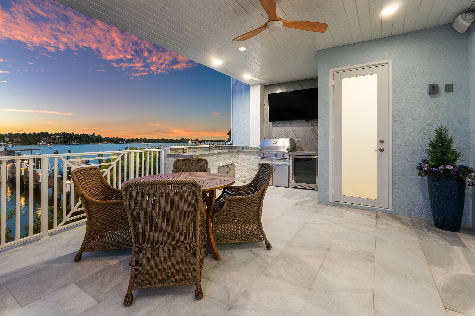 17727 SE Federal Highway, Jupiter, FL 33469 Photo