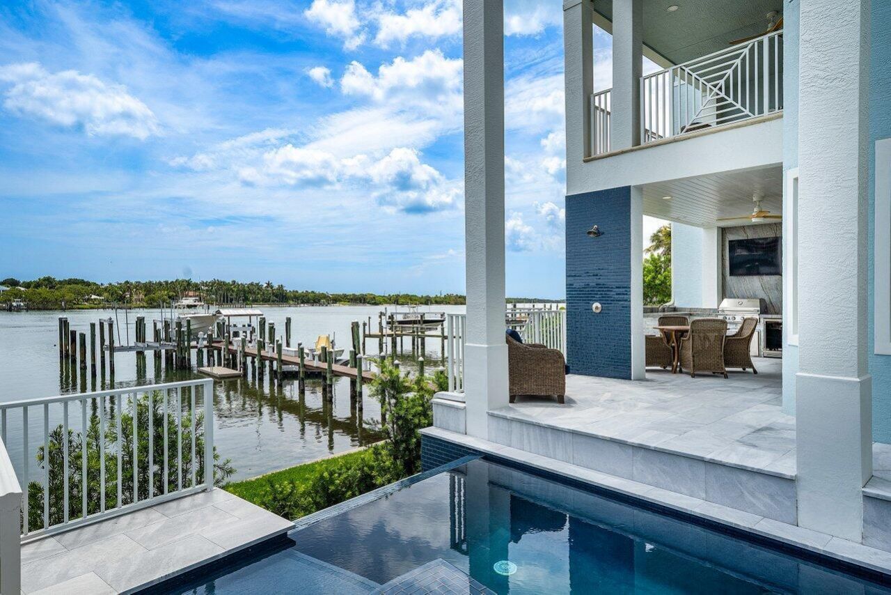 17727 SE Federal Highway, Jupiter, FL 33469 Photo