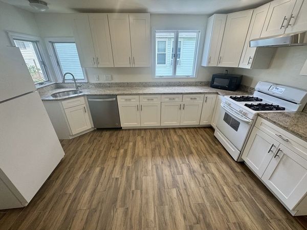 45 Woods Ave, Unit 45, Somerville, MA 02144