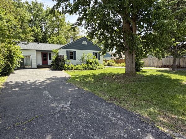3633 Sunset Avenue , Markham, IL 60428