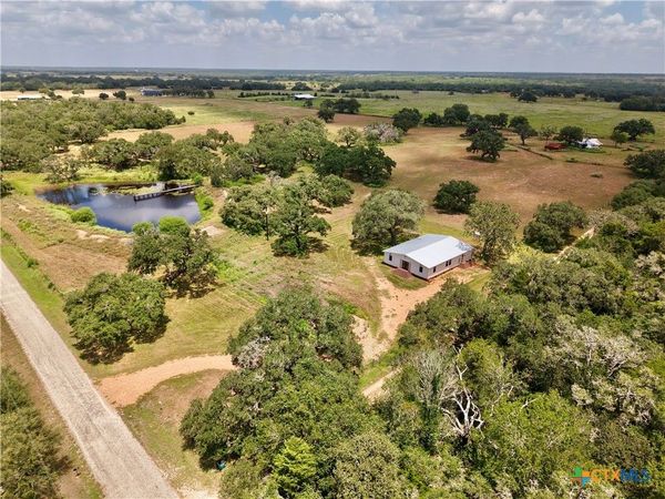 209 Rice Road, Yoakum, TX 77995
