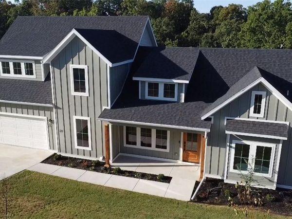 27 Cullen Hills Drive, Bella Vista, AR 72715