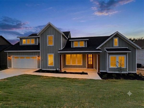 27 Cullen Hills Drive, Bella Vista, AR 72715