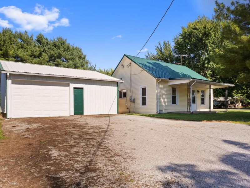 239 Middle North, Russellville, OH 45168 Photo 4