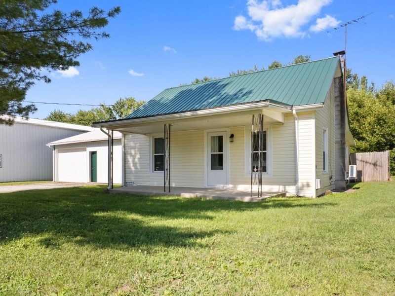 239 Middle North, Russellville, OH 45168 Photo 5