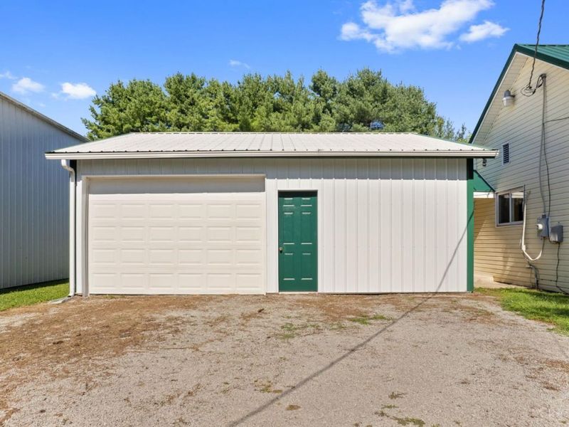 239 Middle North, Russellville, OH 45168 Photo 6