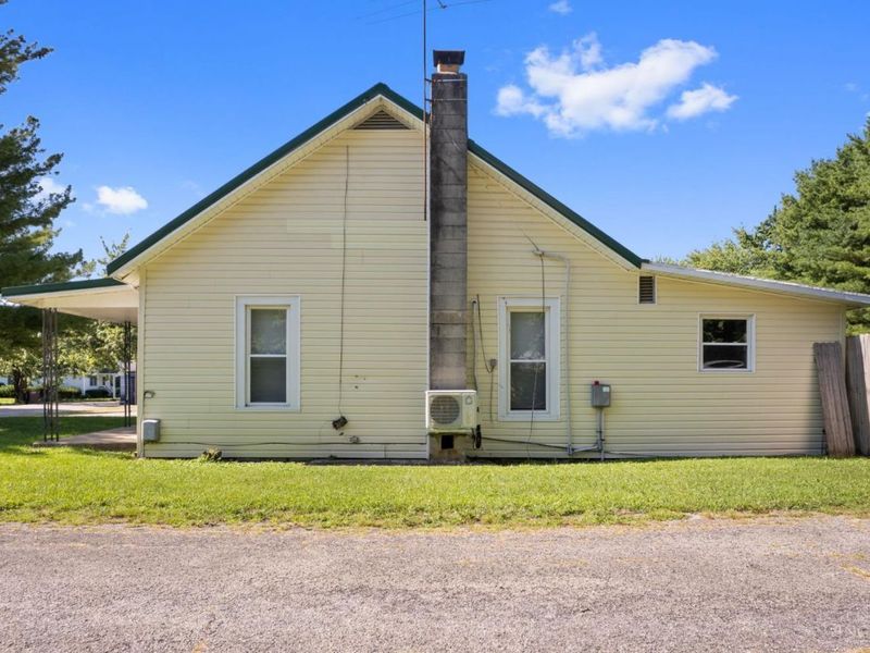 239 Middle North, Russellville, OH 45168 Photo 7