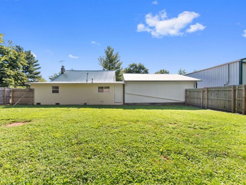 239 Middle North, Russellville, OH 45168 Photo 9