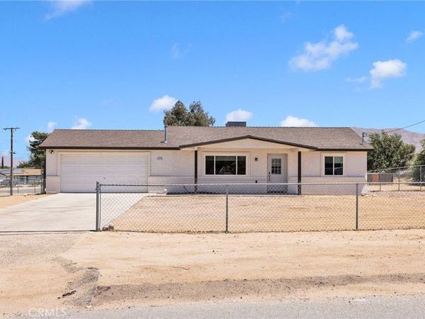 8333 Corona Avenue , Hesperia, CA 92345